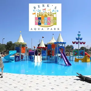 Farm stay Simlarda Country Club