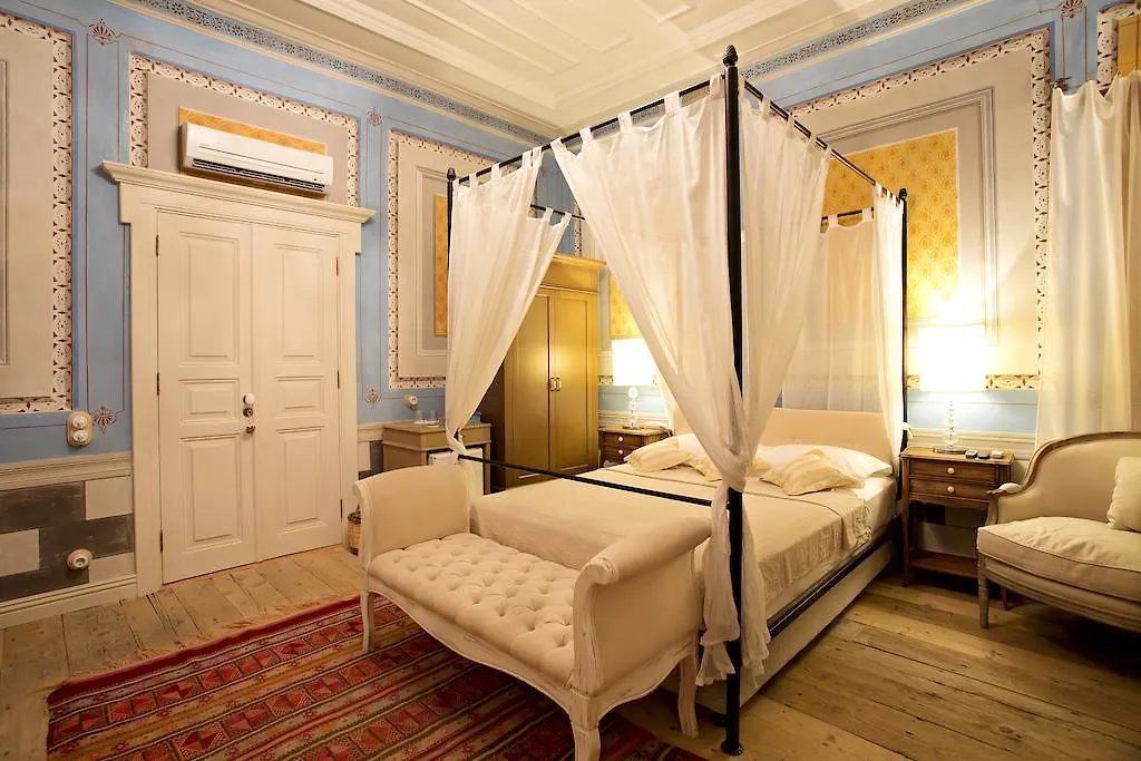 *** Guest house Macaron Konagi Hotel Ayvalik Turkey